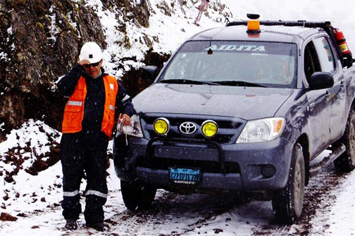 camioneta para mina en zona de frio extremo